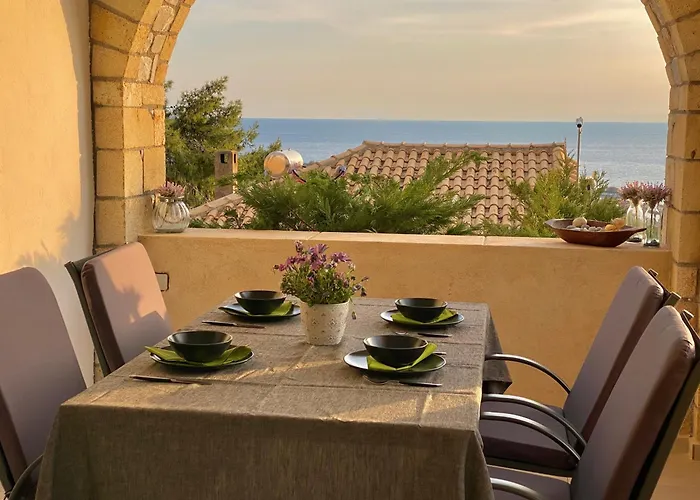 Horizon Villa Mani - Seaview Family Friendly House